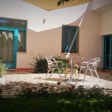 B&B-Le Rondini Monserrato Luaran gambar