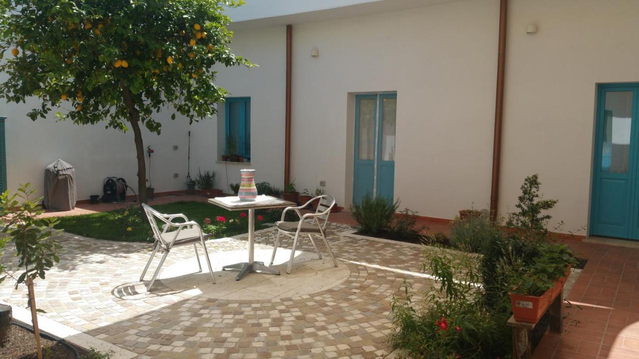 B&B-Le Rondini Monserrato Luaran gambar